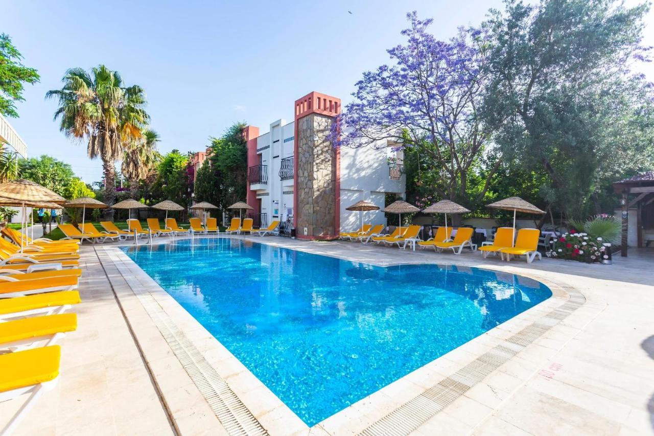 Kriss Hotel Bodrum Exteriör bild